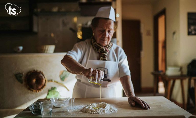 TOUR ENOGASTRONOMICO - CORSO DI CUCINA CON "ZDORA"